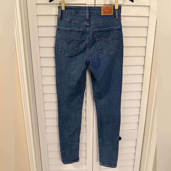 Levi's 721 Women’s High Rise Skinny Size 27 - Picture 8 of 13